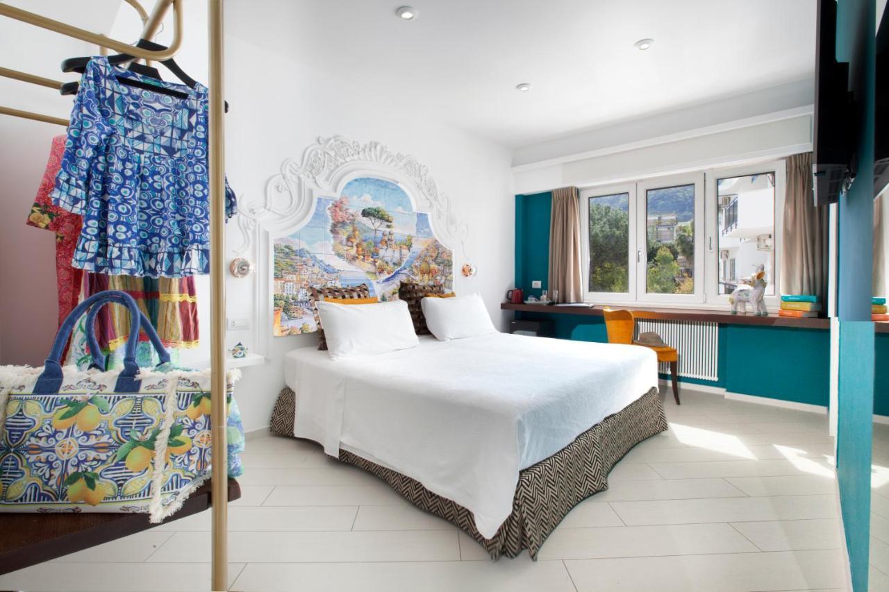 Bed and Breakfast Le Palme Сорренто Экстерьер фото