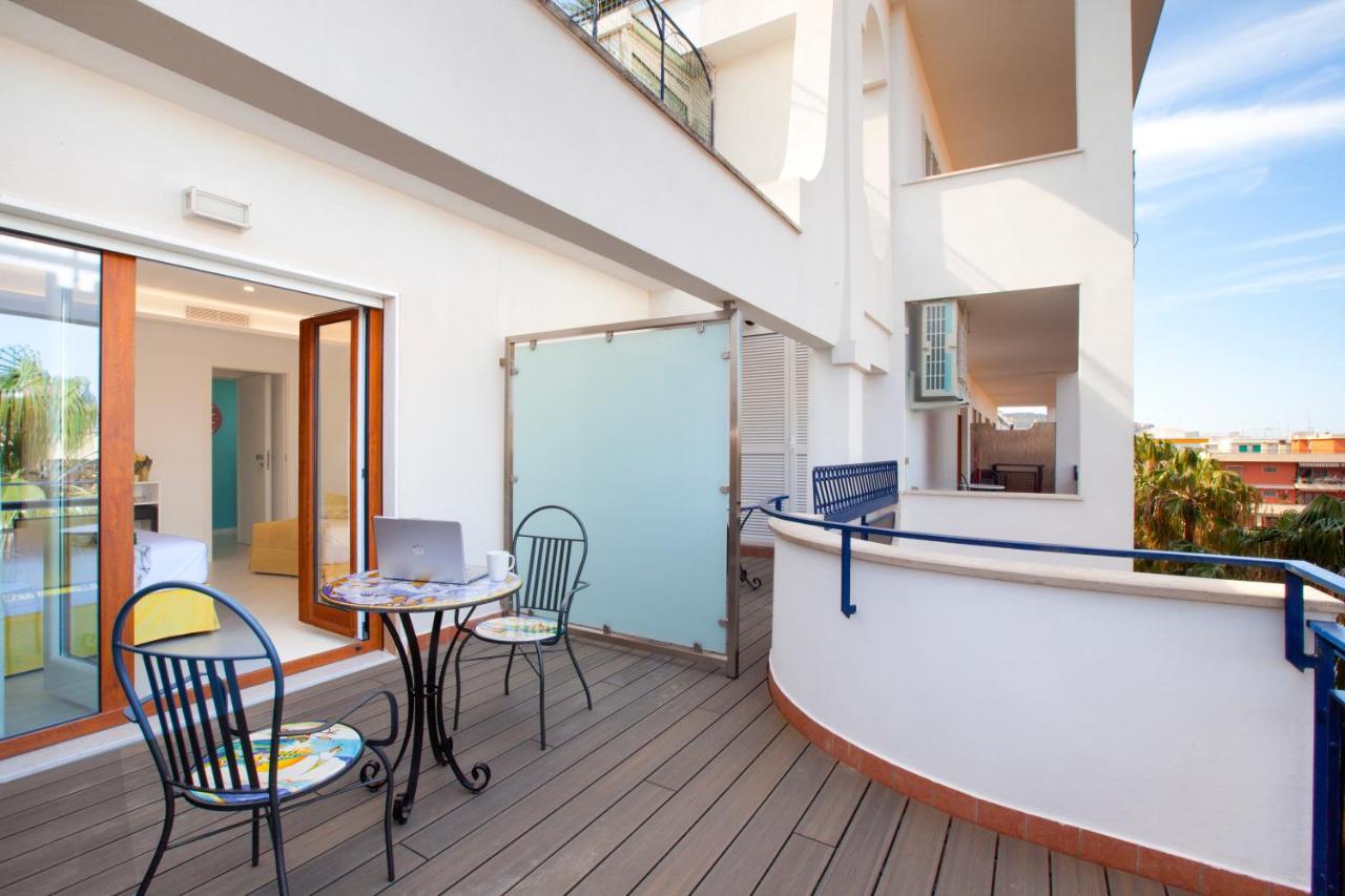 Bed and Breakfast Le Palme Сорренто Экстерьер фото